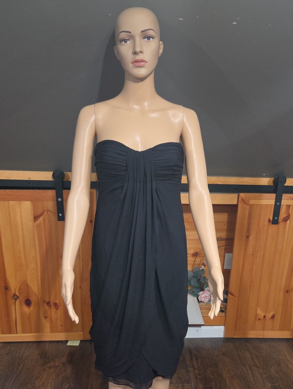 BCBGMaxAzria 100% Silk  Strapless Black Gathered Front Dress